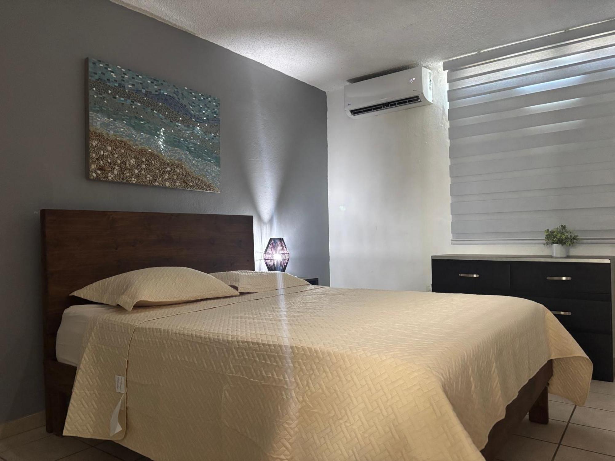 cozy private apartment near airport wifi Carolina Zewnętrze zdjęcie